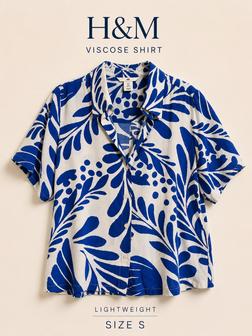 EUC H&M Blue and White Viscose Short-Sleeve Button-Down Shirt, Size Small